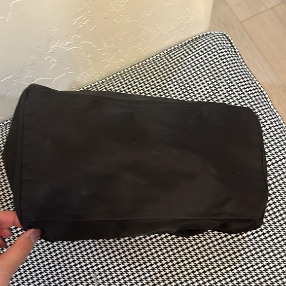 Prada zippered tote - Picture 4 of 8